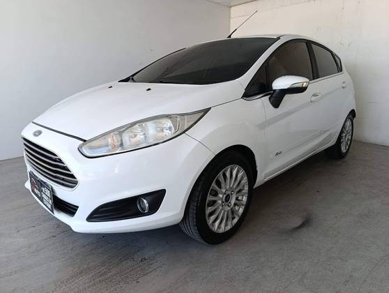 FORD FIESTA 1.0 ECOBOOST TITANIUM PLUS HATCH 12V GASOLINA 4P POWERSHIFT